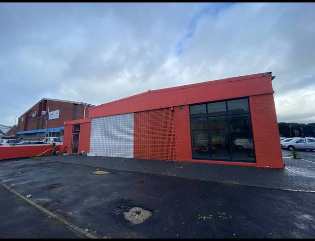 172M² RETAIL TO LET IN PAARDEN EILAND